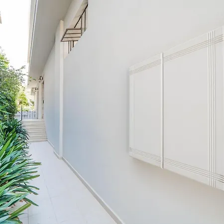 The Nest Of Urban Living By 8essentially Apartmán *