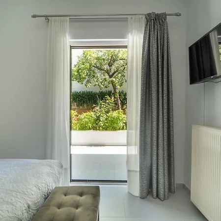 The Nest Of Urban Living By 8essentially Chania (Crete)