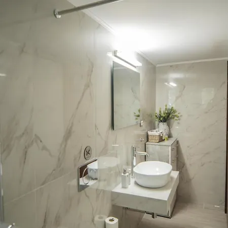 Apartment The Nest Of Urban Living By 8essentially Chania (Crete)